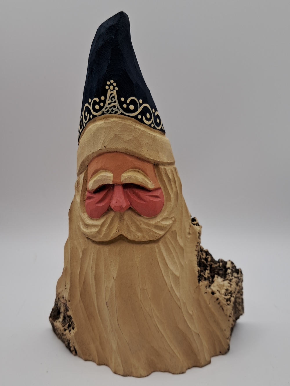 Hand Carved Wood Bark Santa Figurine Macdonald / Smith 2017 Artist Signed 6.5"